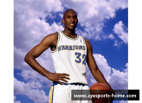 NBA赛场内外：家庭纷争与团队荣耀